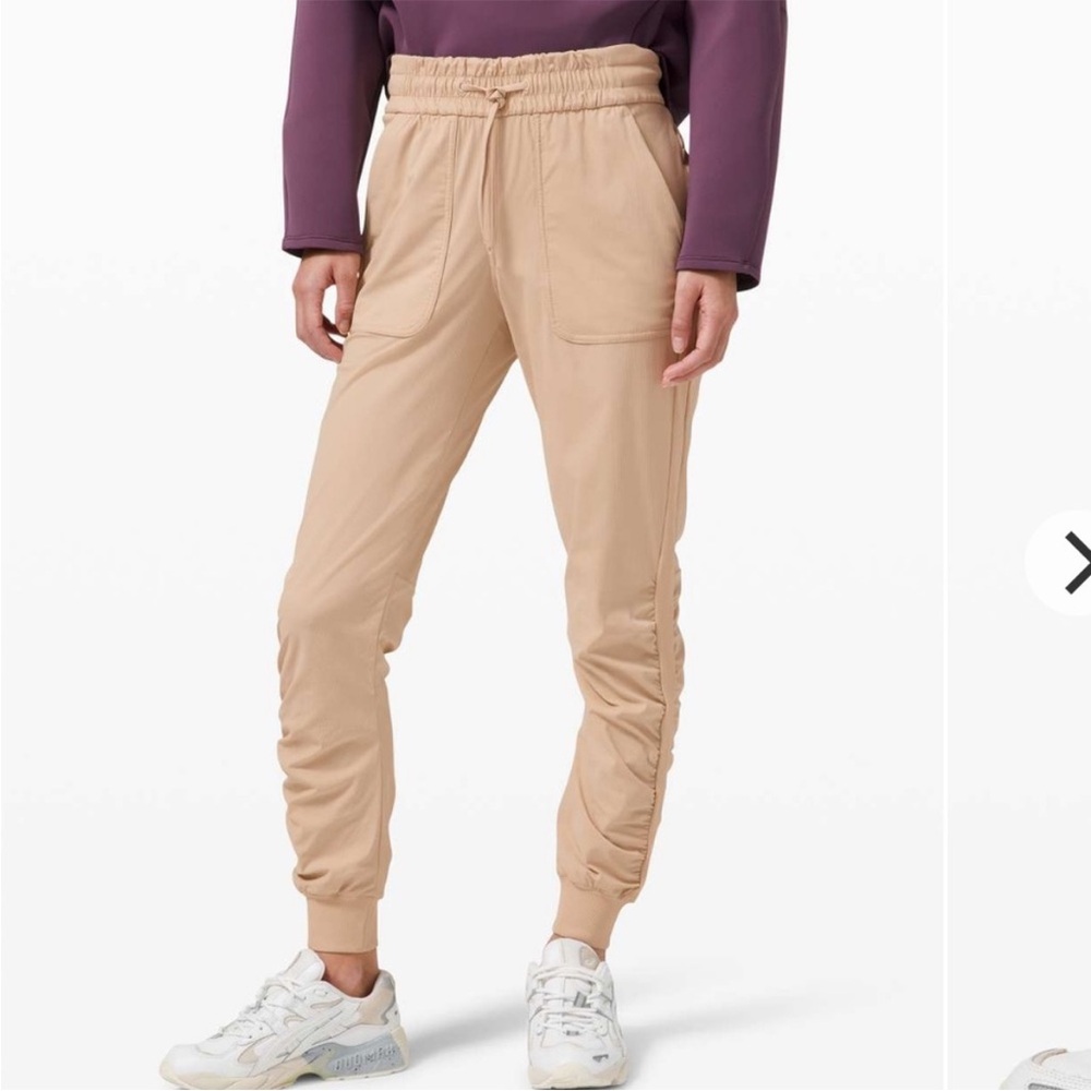 Lululemon Beyond the Studio Jogger